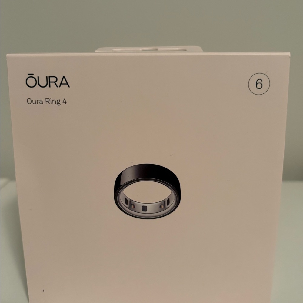 Oura Ring 4 Smart Ring Size 6 in Black